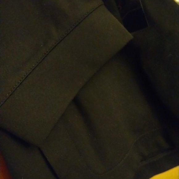 DKNY Sport Comfortable Black  A-Line Top--Large - Picture 4 of 5